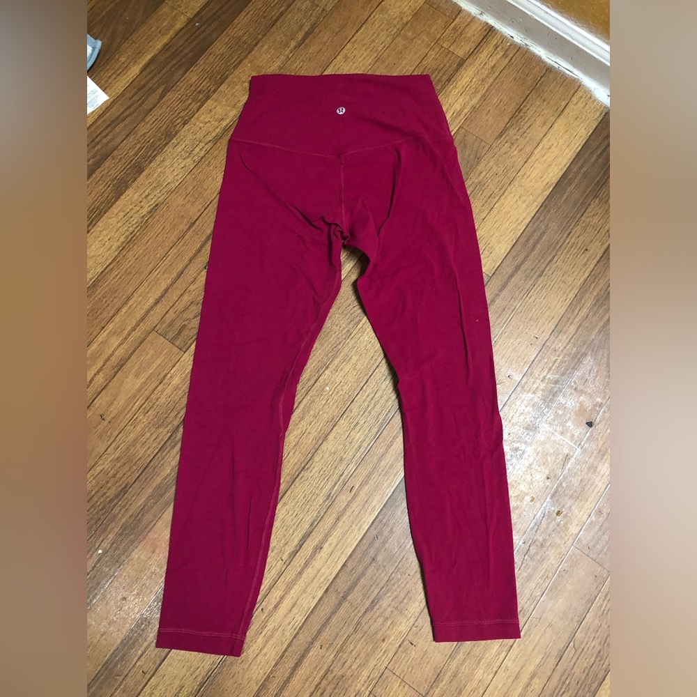 Lululemon - Picture 4 of 7